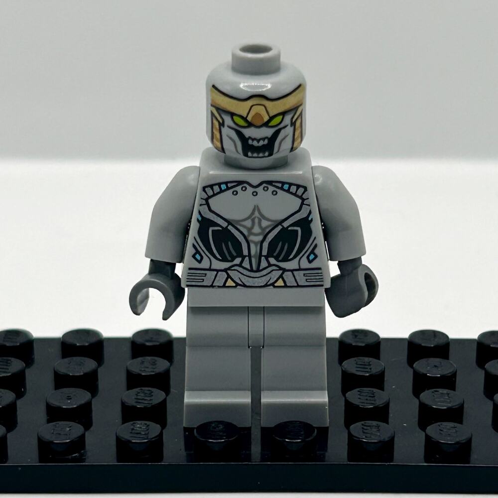 NEW LEGO | Marvel Avengers Endgame Minifigure - Chitauri 76144 76126 EUC